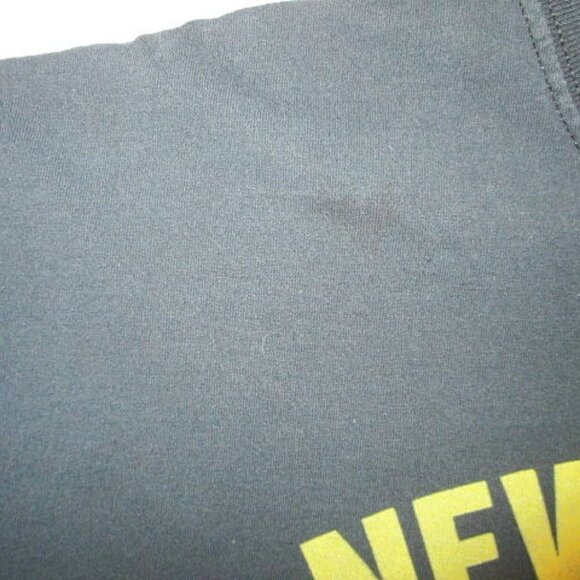 Vtg Rosie The Riveter T-Shirt Size XL She Persisted WW2 Fruit Of The Loom 90s - Picture 4 of 11